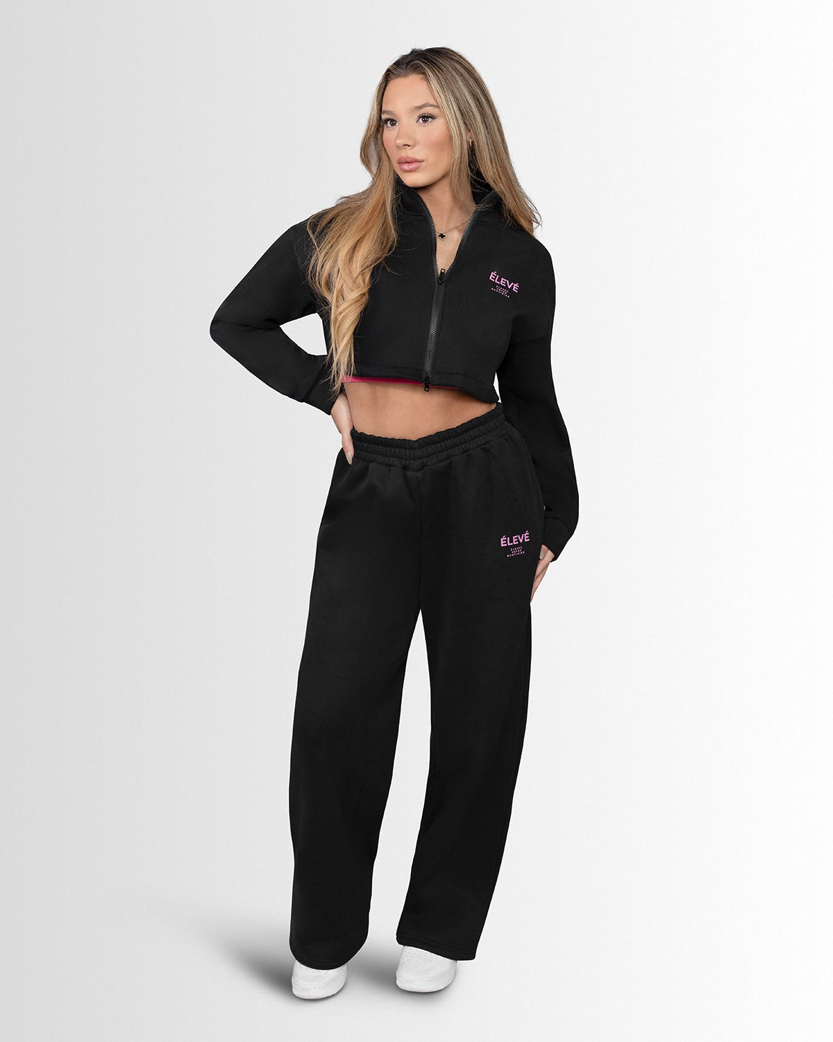 SWEATPANTS & SWEATSHORTS - Élevé