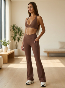 AURA CELESTE-NUTMEG BROWN-ÉLEVÉ 