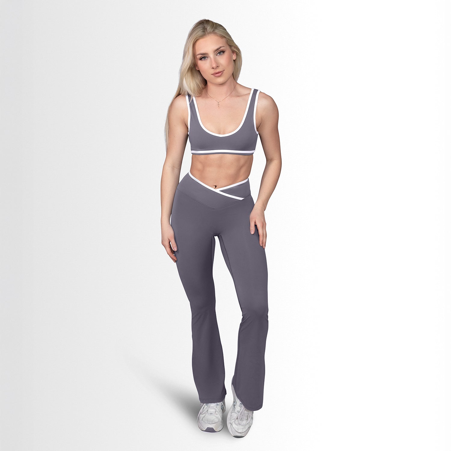 ATELIER FLARED LEGGINGS - Élevé