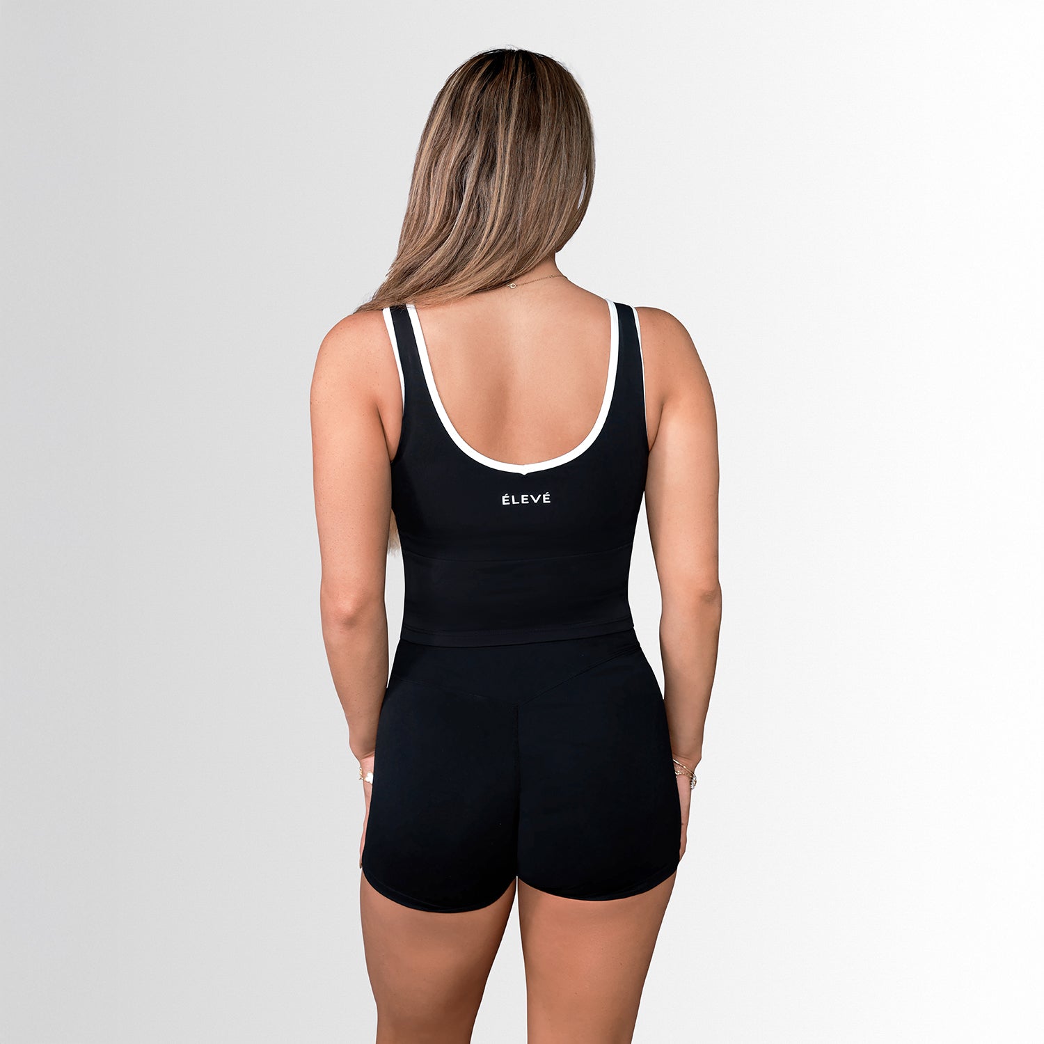 ATELIER TANK - Jet Black Élevé