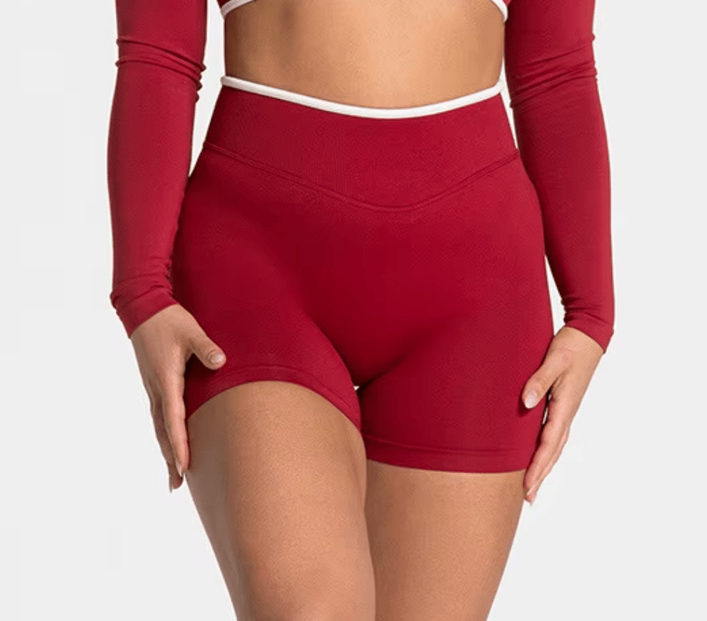 ELEVATED CORE SHORTS  ELECTRIC CHERRY- Élevé