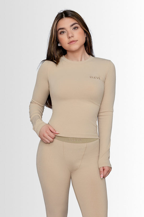 LAYLA LOUNGE LONG SLEEVES- Oat Milk Élevé