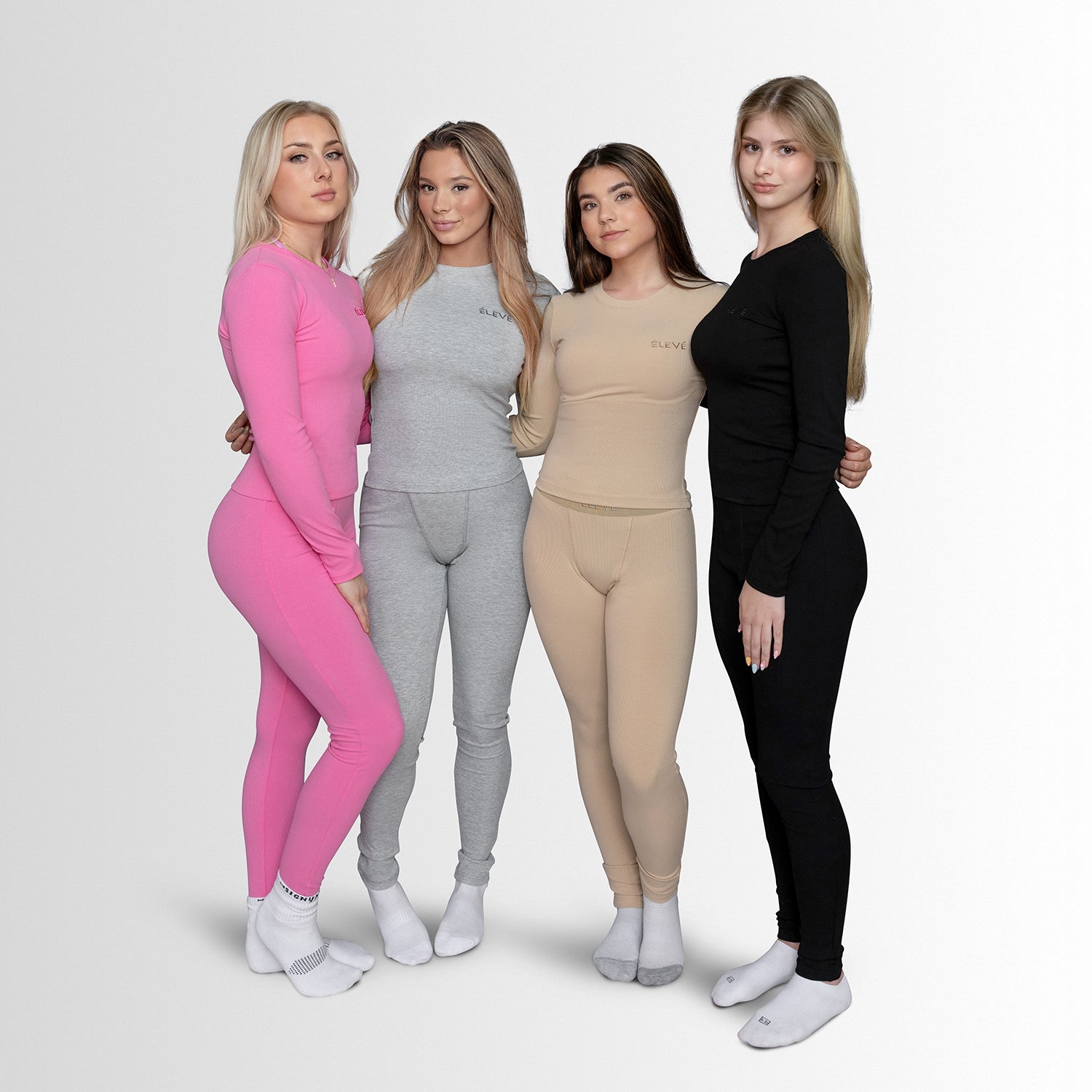 LAYLA LOUNGE LONG SLEEVES - Élevé