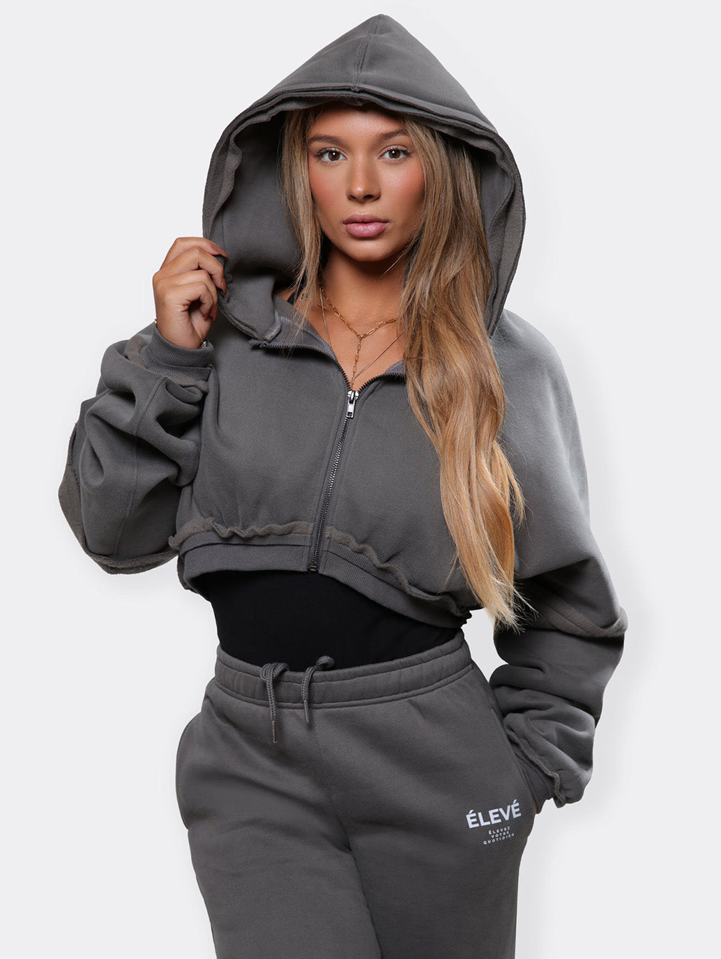 SYDNEY CROPPED HOODIE - Élevé