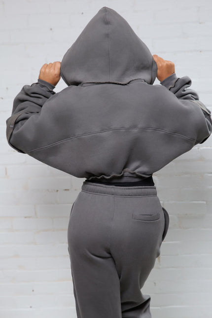 The Élevé Sydney Set with Cropped Hoodie and Wide - leg Joggers - Élevé