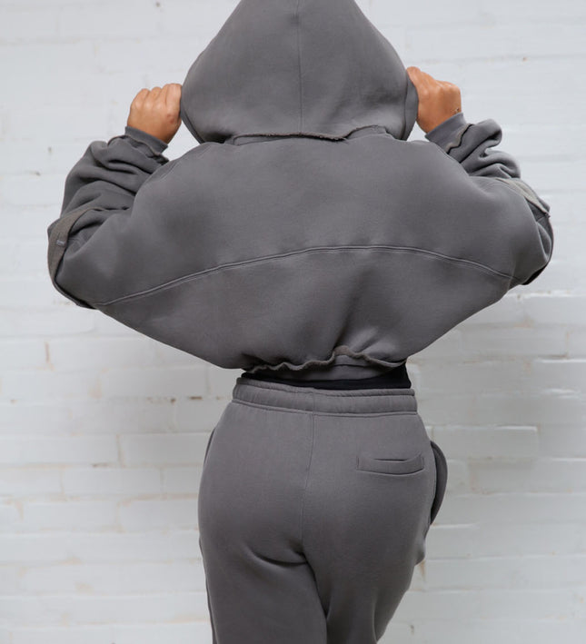 The Élevé Sydney Set with Cropped Hoodie and Wide - leg Joggers - Élevé