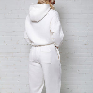 THE ÉLEVÉ WHITE CLOÜD SWEATPANTS WITH BLUSH PINK LOGO - Élevé