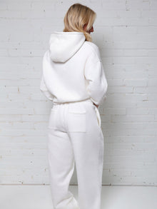 THE ÉLEVÉ WHITE CLOÜD SWEATPANTS WITH BLUSH PINK LOGO - Élevé