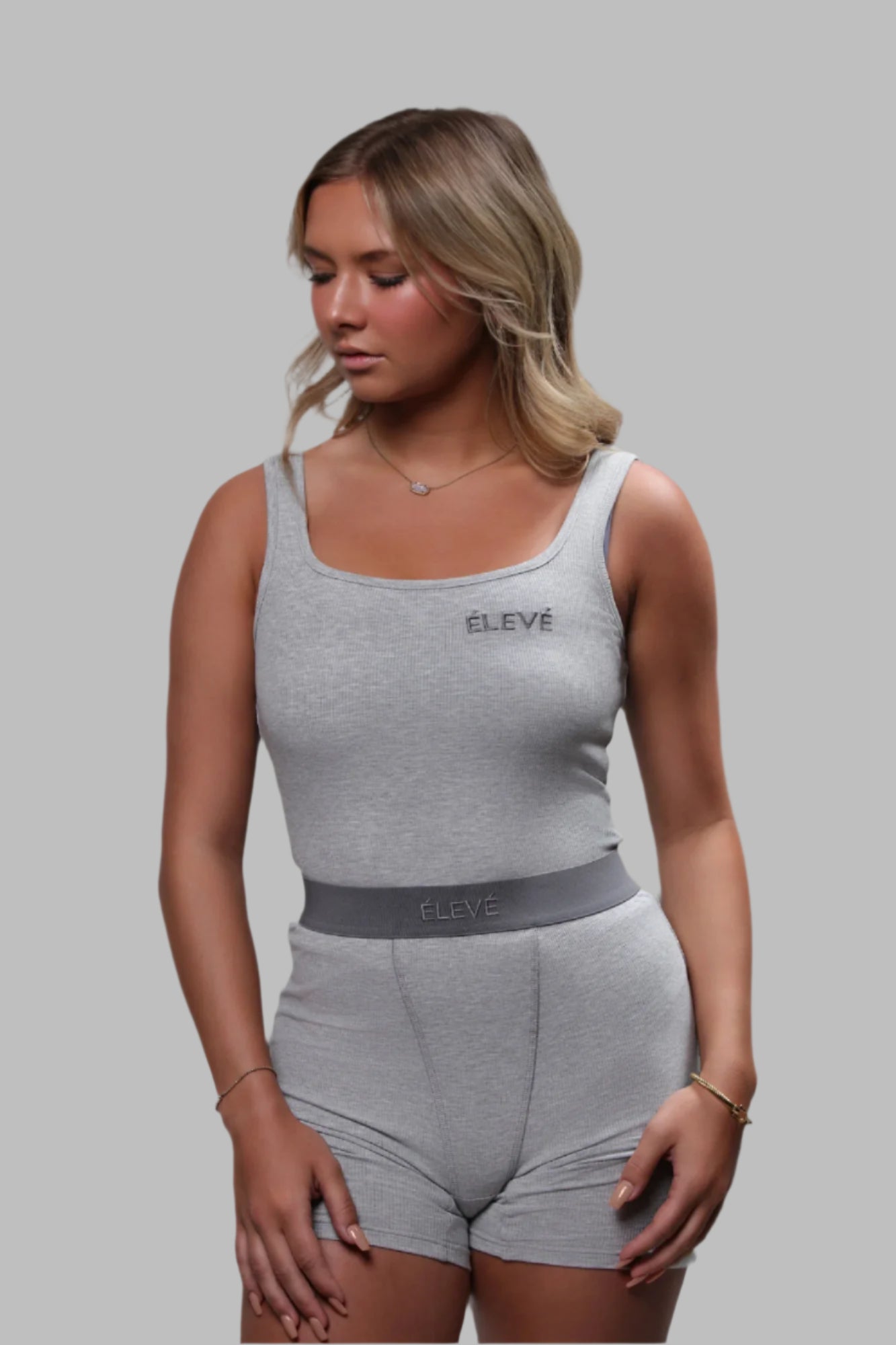 THE LAYLA LOUNGE - TANK - Élevé