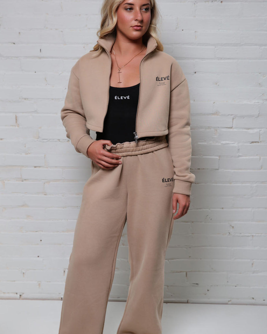 The Zipline Hoodie Zipline wide - leg sweatpants - Sandstone with black logo letters - Élevé